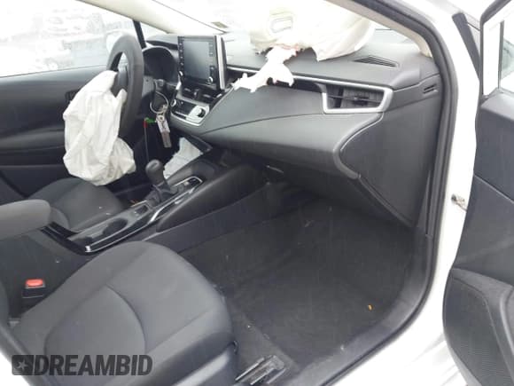 ✅ 2021 Toyota Corolla LE • VIN: 5YFEPMAE2MP192813 • Lot: 43190893. Listed on IAAI with 36,399 mi. Free auction sales archive from the USA and detailed vehicle history report at DreamBid. Image 5.