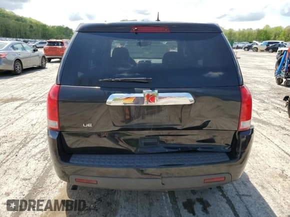 ✅ 2006 Saturn VUE • VIN: 5GZCZ33D16S853831 • Lot: 55650795. Wystawiony na Copart z przebiegiem 149 003 mil. Bezpłatny archiwum sprzedaży aukcyjnych z USA i szczegółowy raport historii pojazdu na DreamBid. Zdjęcie 6.