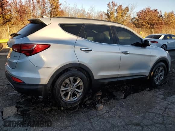 ✅ 2014 Hyundai Santa Fe • VIN: 5XYZU3LBXEG187775 • Лот: 91162675. Опубликован ранее на Copart с пробегом 132 875 миль. Бесплатный доступ к архиву аукционных продаж из США и подробный отчёт об истории автомобиля на DreamBid. Изображение 3.
