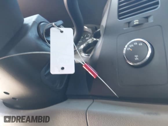 ✅ 2007 Chevrolet Silverado 1500 1LT • VIN: 2GCEK19JX71598484 • Lot: 43093689. Listed on IAAI with 201,949 mi. Free auction sales archive from the USA and detailed vehicle history report at DreamBid. Image 11.