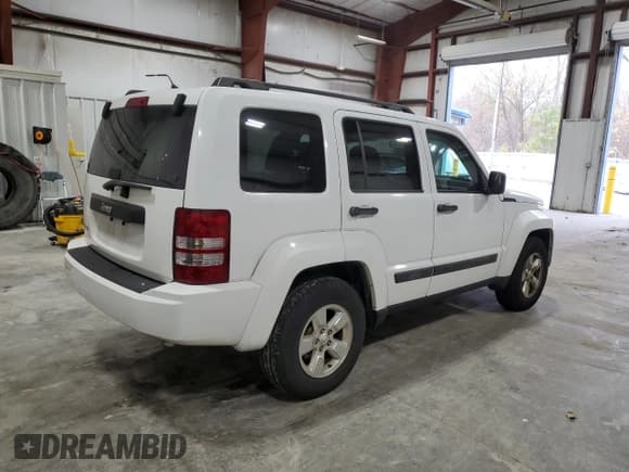 ✅ 2012 Jeep Liberty Sport Latitude • VIN: 1C4PJMAK5CW135981 • Lot: 91345455. Listed on Copart with 137,486 mi. Free auction sales archive from the USA and detailed vehicle history report at DreamBid. Image 3.