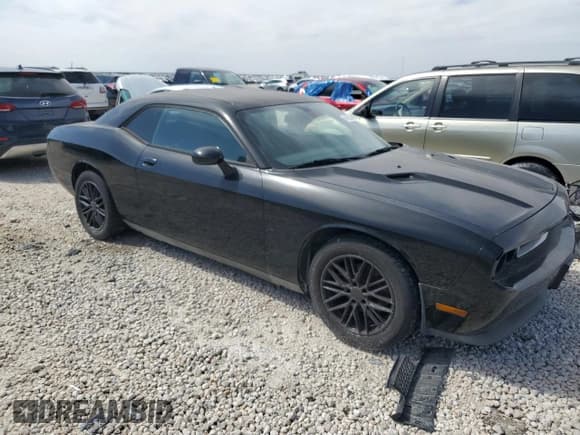 ✅ 2013 Dodge Challenger Rallye Redline • VIN: 2C3CDYAG8DH534218 • Lot: 48923065. Wystawiony na Copart z przebiegiem 93 893 mil. Bezpłatny archiwum sprzedaży aukcyjnych z USA i szczegółowy raport historii pojazdu na DreamBid. Zdjęcie 4.
