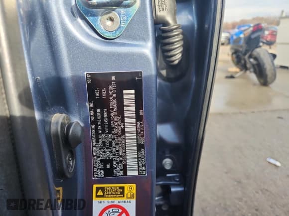 ✅ 2018 Toyota Highlander SE • VIN: 5TDJZRFH3JS486796 • Lot: 92807335. Listed on Copart with 82,992 mi. Free auction sales archive from the USA and detailed vehicle history report at DreamBid. Image 13.