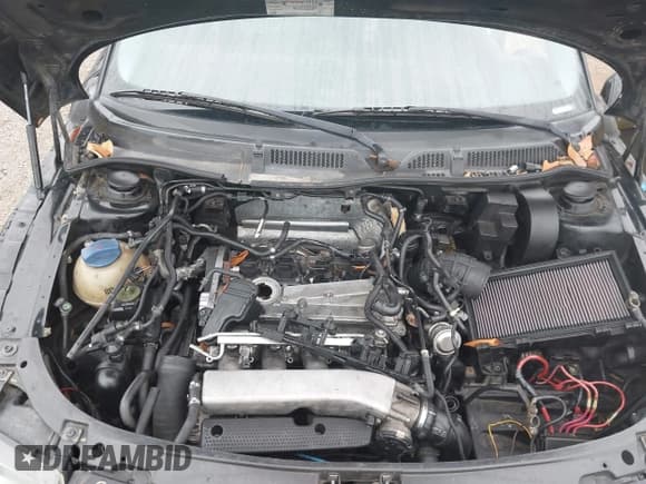 ✅ 2001 Audi TT • VIN: TRUWT28NX11039550 • Lot: 43606462. Wystawiony na IAAI z przebiegiem Nie podano. Bezpłatny archiwum sprzedaży aukcyjnych z USA i szczegółowy raport historii pojazdu na DreamBid. Zdjęcie 10.