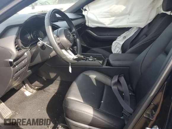 ✅ 2021 Mazda 3 Preferred • VIN: JM1BPBLL5M1313132 • Lot: 70745845. Listed on Copart with 18,831 mi. Free auction sales archive from the USA and detailed vehicle history report at DreamBid. Image 7.