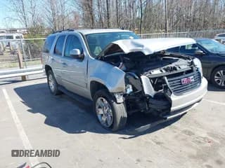 ✅ 2009 GMC Yukon SLT 4SB • VIN: 1GKFK33089R168984 • Lot: 41863772. Listed on IAAI with 316,967 mi. Free auction sales archive from the USA and detailed vehicle history report at DreamBid. Image 1.