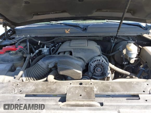 ✅ 2011 Chevrolet Suburban LTZ • VIN: 1GNSKKE3XBR233634 • Лот: 43359509. Опубликован ранее на IAAI с пробегом 240 336 миль. Бесплатный доступ к архиву аукционных продаж из США и подробный отчёт об истории автомобиля на DreamBid. Изображение 10.