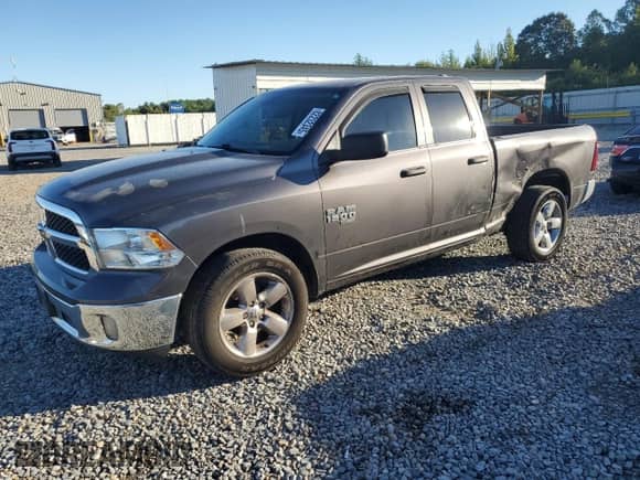 2019 Ram 1500 Tradesman with VIN 1C6RR7FG6KS519031, listed as a Copart auction lot 82232345 with 147,316 mi miles and Salvage title. Bid and sale history available at DreamBid. Image 1.