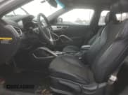 ✅ 2013 Hyundai Veloster w/Black Int • VIN: KMHTC6AD8DU151185 • Lot: 85415014. Wystawiony na Copart z przebiegiem 133 203 mil. Bezpłatny archiwum sprzedaży aukcyjnych z USA i szczegółowy raport historii pojazdu na DreamBid. Zdjęcie 7.