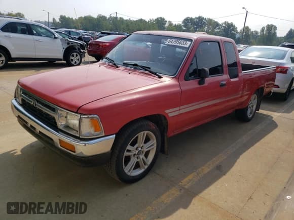 ✅ 1994 Toyota Pickup DX • VIN: JT4RN93P4R5097452 • Lot: 64795633. Listed on Copart with 54,905 mi. Free auction sales archive from the USA and detailed vehicle history report at DreamBid. Image 1.