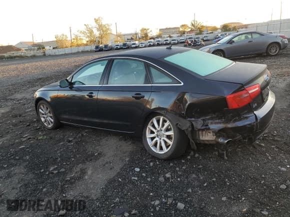 ✅ 2013 Audi A6 Premium Plus • VIN: WAUGGAFC1DN146169 • Лот: 87387425. Опубликован ранее на Copart с пробегом 42 767 миль. Бесплатный доступ к архиву аукционных продаж из США и подробный отчёт об истории автомобиля на DreamBid. Изображение 2.