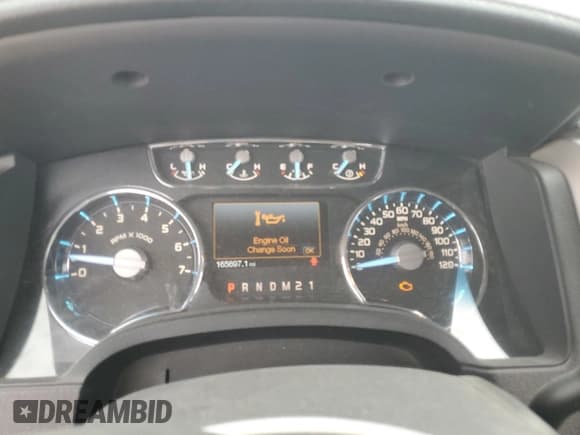 ✅ 2011 Ford F-150 Lariat • VIN: 1FTFW1ET4BFC13731 • Lot: 86453705. Wystawiony na Copart z przebiegiem 165 697 mil. Bezpłatny archiwum sprzedaży aukcyjnych z USA i szczegółowy raport historii pojazdu na DreamBid. Zdjęcie 9.