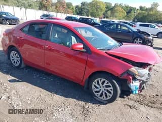 ✅ 2018 Toyota Corolla LE • VIN: 2T1BURHE0JC012948 • Lot: 43380778. Wystawiony na IAAI z przebiegiem 65 585 mil. Bezpłatny archiwum sprzedaży aukcyjnych z USA i szczegółowy raport historii pojazdu na DreamBid. Zdjęcie 1.