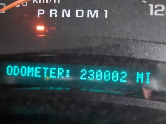 ✅ 2007 Chevrolet Silverado 2500HD LT1 • VIN: 1GCHK23D07F140810 • Lot: 42036025. Wystawiony na IAAI z przebiegiem 230 002 mil. Bezpłatny archiwum sprzedaży aukcyjnych z USA i szczegółowy raport historii pojazdu na DreamBid. Zdjęcie 15.