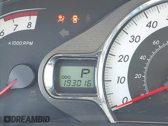 ✅ 2012 Toyota Sienna SE • VIN: 5TDXK3DC3CS189064 • Lot: 42022390. Listed on IAAI with 193,016 mi. Free auction sales archive from the USA and detailed vehicle history report at DreamBid. Image 15.