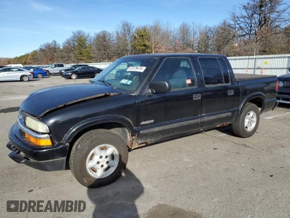 ✅ 2004 Chevrolet S-10 LS • VIN: 1GCDT13X44K147701 • Лот: 87379474. Опубликован ранее на Copart с пробегом 151 106 миль. Бесплатный доступ к архиву аукционных продаж из США и подробный отчёт об истории автомобиля на DreamBid. Изображение 1.