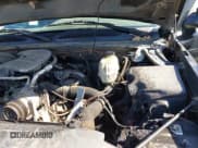 ✅ 2007 Chevrolet Silverado 2500HD LT1 • VIN: 1GCHK23DX7F190453 • Lot: 42262619. Wystawiony na IAAI z przebiegiem Nie podano. Bezpłatny archiwum sprzedaży aukcyjnych z USA i szczegółowy raport historii pojazdu na DreamBid. Zdjęcie 6.