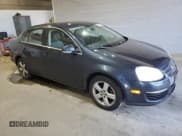 ✅ 2009 Volkswagen Jetta SE • VIN: 3VWRZ71K89M073761 • Lot: 52799345. Listed on Copart with 152,690 mi. Free auction sales archive from the USA and detailed vehicle history report at DreamBid. Image 4.