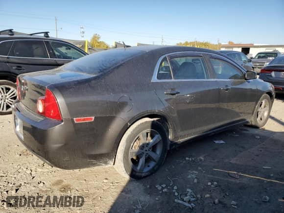 2011 Chevrolet Malibu 1LT with VIN 1G1ZC5E10BF255141, listed as a Copart auction lot 90929315 with 68,152 mi miles and Clean title. Bid and sale history available at DreamBid. Image 3.