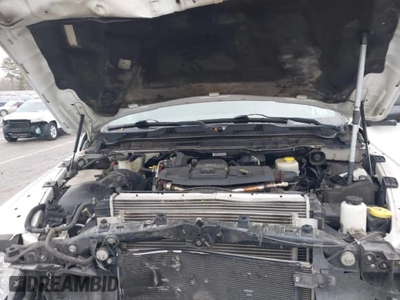 ✅ 2013 Ram 2500 Tradesman • VIN: 3C6UR5HL0DG580930 • Lot: 43697234. Wystawiony na IAAI z przebiegiem 68 246 mil. Bezpłatny archiwum sprzedaży aukcyjnych z USA i szczegółowy raport historii pojazdu na DreamBid. Zdjęcie 10.