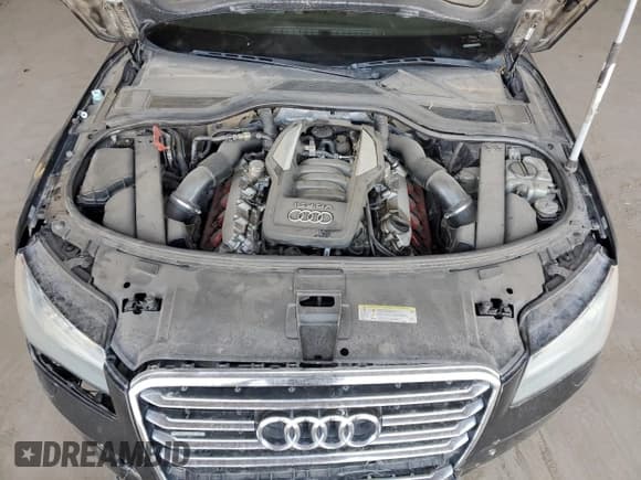 ✅ 2011 Audi A8 • VIN: WAURVAFD5BN019557 • Lot: 54801035. Wystawiony na Copart z przebiegiem 148 688 mil. Bezpłatny archiwum sprzedaży aukcyjnych z USA i szczegółowy raport historii pojazdu na DreamBid. Zdjęcie 11.