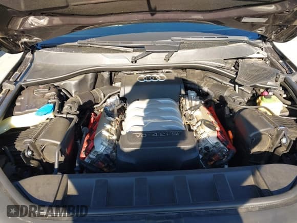 ✅ 2008 Audi Q7 Premium • VIN: WA1EV74L18D052062 • Lot: 42864785. Wystawiony na IAAI z przebiegiem 98 846 mil. Bezpłatny archiwum sprzedaży aukcyjnych z USA i szczegółowy raport historii pojazdu na DreamBid. Zdjęcie 10.