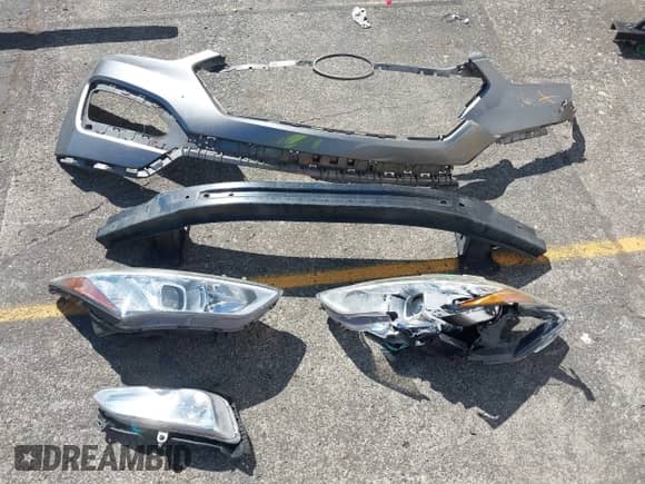 2013 Hyundai Santa Fe Sport with VIN 5XYZUDLA6DG056919, listed as a IAAI auction lot 42877903 with 88,903 mi miles and . Bid and sale history available at DreamBid. Image 12.