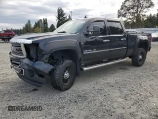 ✅ 2011 GMC Sierra 2500HD Denali • VIN: 1GT125C8XBF218752 • Lot: 86195775. Listed on Copart with 140,531 mi. Free auction sales archive from the USA and detailed vehicle history report at DreamBid. Image 1.