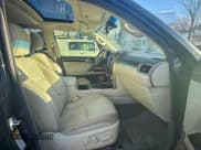 ✅ 2017 Lexus GX 460 Premium • VIN: JTJBM7FX9H5149464 • Lot: 96405625. Wystawiony na Copart z przebiegiem 170 259 mil. Bezpłatny archiwum sprzedaży aukcyjnych z USA i szczegółowy raport historii pojazdu na DreamBid. Zdjęcie 9.