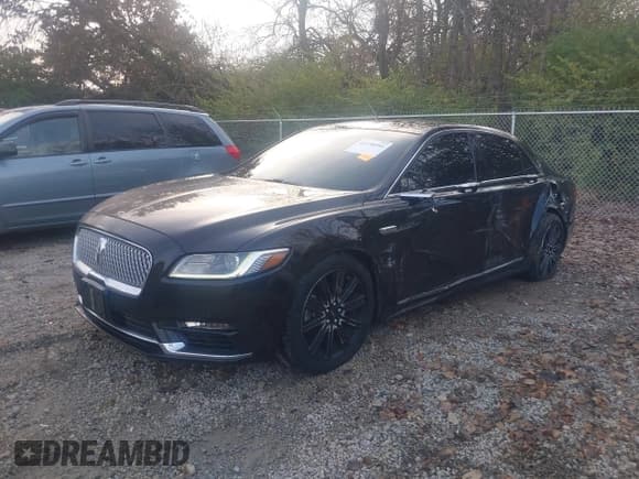 ✅ 2017 Lincoln Continental Reserve • VIN: 1LN6L9NP7H5631480 • Lot: 43738591. Wystawiony na IAAI z przebiegiem 87 317 mil. Bezpłatny archiwum sprzedaży aukcyjnych z USA i szczegółowy raport historii pojazdu na DreamBid. Zdjęcie 19.