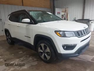 ✅ 2019 Jeep Compass Latitude • VIN: 3C4NJDBB5KT806950 • Lot: 43385695. Wystawiony na IAAI z przebiegiem 60 608 mil. Bezpłatny archiwum sprzedaży aukcyjnych z USA i szczegółowy raport historii pojazdu na DreamBid. Zdjęcie 1.