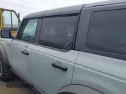 ✅ 2023 Ford Bronco • VIN: 1FMEE5DP0PLA97359 • Lot: 42130581. Wystawiony na IAAI z przebiegiem 32 335 mil. Bezpłatny archiwum sprzedaży aukcyjnych z USA i szczegółowy raport historii pojazdu na DreamBid. Zdjęcie 15.