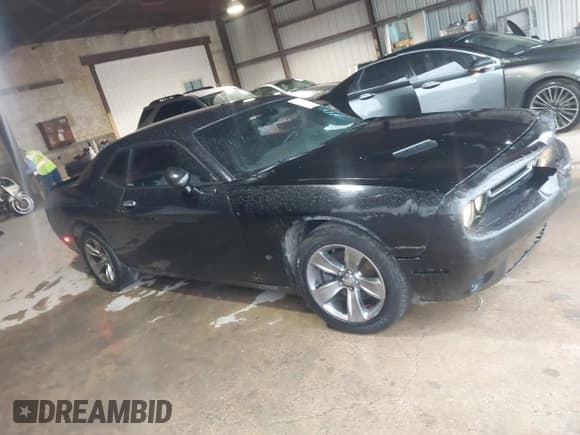✅ 2015 Dodge Challenger SXT • VIN: 2C3CDZAG9FH710654 • Lot: 43774058. Wystawiony na IAAI z przebiegiem 190 846 mil. Bezpłatny archiwum sprzedaży aukcyjnych z USA i szczegółowy raport historii pojazdu na DreamBid. Zdjęcie 13.
