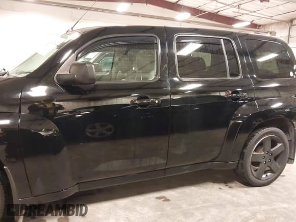 ✅ 2006 Chevrolet HHR LT • VIN: 3GNDA23D46S578300 • Lot: 41423372. Listed on IAAI with 129,336 mi. Free auction sales archive from the USA and detailed vehicle history report at DreamBid. Image 14.