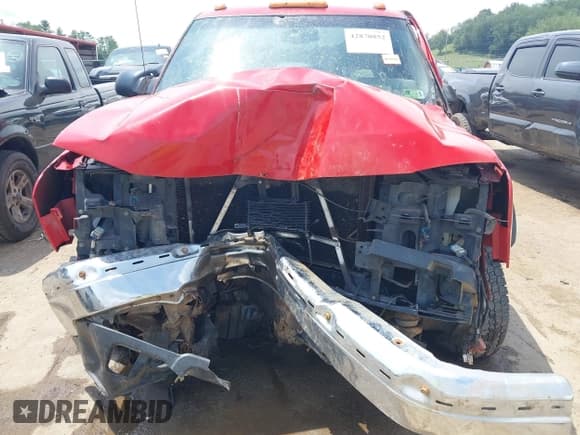 ✅ 2006 Chevrolet Silverado 2500HD Work Truck • VIN: 1GCHK29U96E100527 • Lot: 42870852. Wystawiony na IAAI z przebiegiem 169 391 mil. Bezpłatny archiwum sprzedaży aukcyjnych z USA i szczegółowy raport historii pojazdu na DreamBid. Zdjęcie 6.