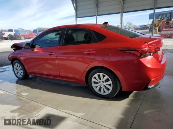 ✅ 2020 Hyundai Accent SE • VIN: 3KPC24A62LE103806 • Лот: 81188114. Опубликован ранее на Copart с пробегом 132 718 миль. Бесплатный доступ к архиву аукционных продаж из США и подробный отчёт об истории автомобиля на DreamBid. Изображение 2.