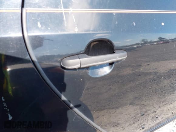 ✅ 2010 Hyundai Elantra GLS • VIN: KMHDU4AD6AU868363 • Лот: 42239139. Опубликован ранее на IAAI с пробегом 197 503 миль. Бесплатный доступ к архиву аукционных продаж из США и подробный отчёт об истории автомобиля на DreamBid. Изображение 15.