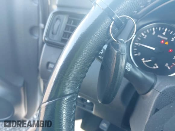 ✅ 2018 Nissan Rogue SV • VIN: 5N1AT2MVXJC712783 • Lot: 43445517. Wystawiony na IAAI z przebiegiem 113 388 mil. Bezpłatny archiwum sprzedaży aukcyjnych z USA i szczegółowy raport historii pojazdu na DreamBid. Zdjęcie 11.