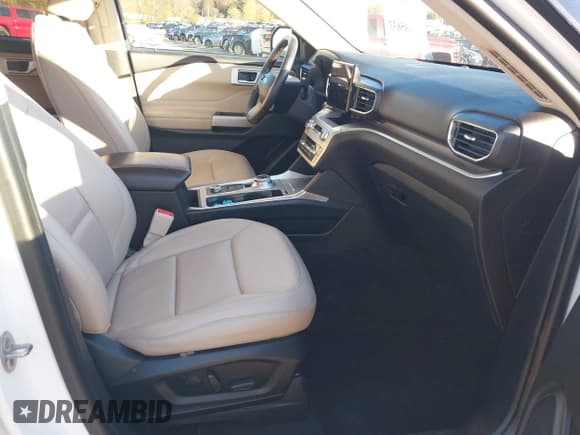 ✅ 2022 Ford Explorer XLT • VIN: 1FMSK8DH1NGB94078 • Лот: 43595633. Опубликован ранее на IAAI с пробегом 46 575 миль. Бесплатный доступ к архиву аукционных продаж из США и подробный отчёт об истории автомобиля на DreamBid. Изображение 5.