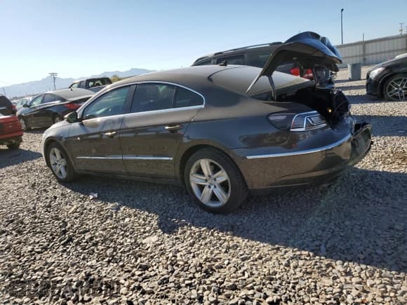 ✅ 2015 Volkswagen CC Sport • VIN: WVWBP7AN2FE802598 • Лот: 68955875. Опубликован ранее на Copart с пробегом 110 437 миль. Бесплатный доступ к архиву аукционных продаж из США и подробный отчёт об истории автомобиля на DreamBid. Изображение 2.