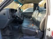 ✅ 2000 Chevrolet Silverado 2500 • VIN: 1GCGK24U8YE235309 • Лот: 90859545. Опубликован ранее на Copart с пробегом 238 162 миль. Бесплатный доступ к архиву аукционных продаж из США и подробный отчёт об истории автомобиля на DreamBid. Изображение 7.