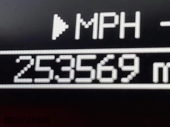 ✅ 2011 Jeep Grand Cherokee Overland • VIN: 1J4RR6GT4BC738511 • Lot: 43349854. Listed on IAAI with 252,639 mi. Free auction sales archive from the USA and detailed vehicle history report at DreamBid. Image 15.