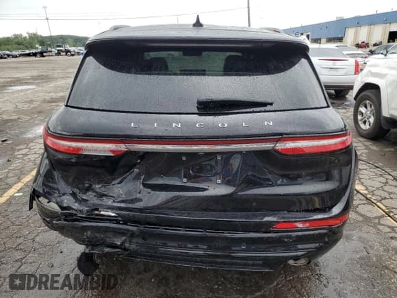 ✅ 2025 Lincoln Corsair Premiere • VIN: 5LMCJ1DA5SUL14797 • Lot: 68508615. Wystawiony na Copart z przebiegiem 976 mil. Bezpłatny archiwum sprzedaży aukcyjnych z USA i szczegółowy raport historii pojazdu na DreamBid. Zdjęcie 6.