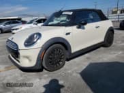 ✅ 2019 MINI Convertible Cooper • VIN: WMWWG5C58K3H08489 • Лот: 68131525. Опубликован ранее на Copart с пробегом 75 912 миль. Бесплатный доступ к архиву аукционных продаж из США и подробный отчёт об истории автомобиля на DreamBid. Изображение 1.