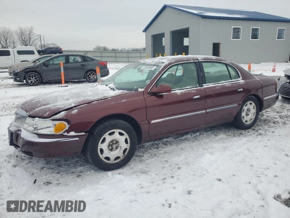 ✅ 2002 Lincoln Continental • VIN: 1LNHM97V62Y684873 • Лот: 87602665. Опубликован ранее на Copart с пробегом 52 974 миль. Бесплатный доступ к архиву аукционных продаж из США и подробный отчёт об истории автомобиля на DreamBid. Изображение 1.