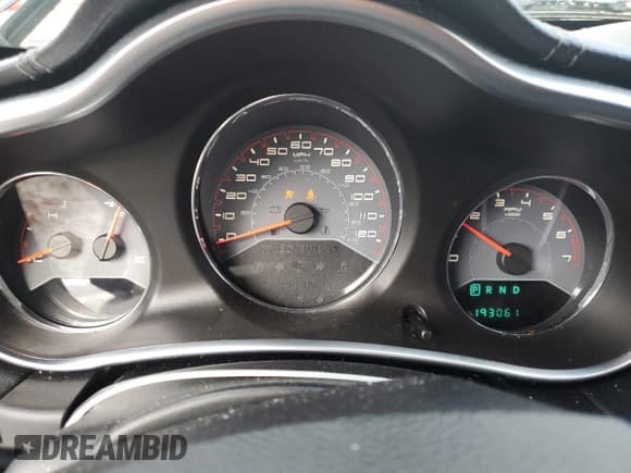 ✅ 2013 Dodge Avenger SE • VIN: 1C3CDZABXDN517423 • Лот: 41383595. Опубликован ранее на Copart с пробегом 193 061 миль. Бесплатный доступ к архиву аукционных продаж из США и подробный отчёт об истории автомобиля на DreamBid. Изображение 9.