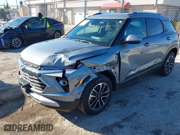 ✅ 2024 Chevrolet TrailBlazer LT • VIN: KL79MPSL5RB151541 • Лот: 43645473. Опубликован ранее на IAAI с пробегом 30 505 миль. Бесплатный доступ к архиву аукционных продаж из США и подробный отчёт об истории автомобиля на DreamBid. Изображение 2.