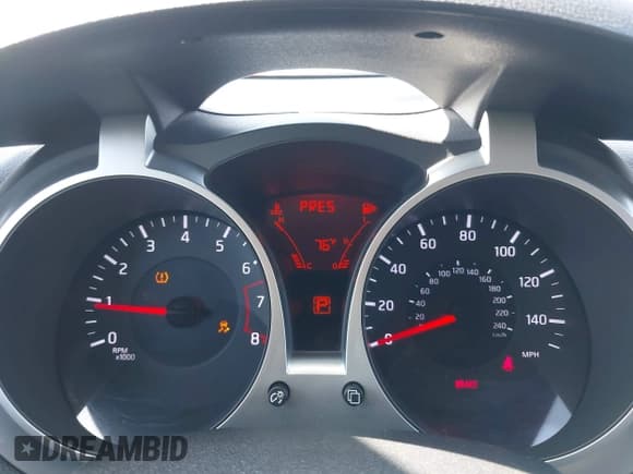 ✅ 2014 Nissan Juke S • VIN: JN8AF5MR5ET353160 • Lot: 42487786. Listed on IAAI with Not provided. Free auction sales archive from the USA and detailed vehicle history report at DreamBid. Image 7.