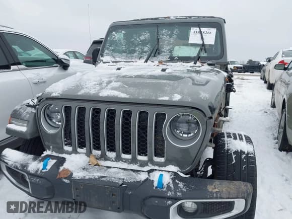 ✅ 2023 Jeep Wrangler Sahara • VIN: 1C4JJXP65PW627482 • Lot: 43838266. Wystawiony na IAAI z przebiegiem 53 971 mil. Bezpłatny archiwum sprzedaży aukcyjnych z USA i szczegółowy raport historii pojazdu na DreamBid. Zdjęcie 12.