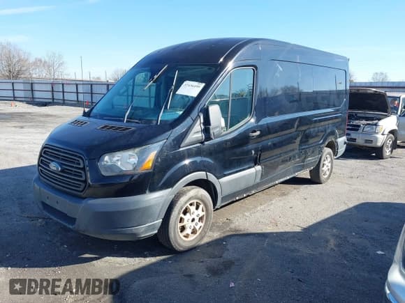 ✅ 2016 Ford Transit Cargo • VIN: 1FTYR2CM0GKB51759 • Lot: 41602091. Wystawiony na IAAI z przebiegiem 158 997 mil. Bezpłatny archiwum sprzedaży aukcyjnych z USA i szczegółowy raport historii pojazdu na DreamBid. Zdjęcie 2.